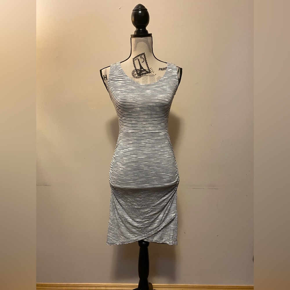 Dakini stripe racer back midi dress ⭕️3/$15⭕️